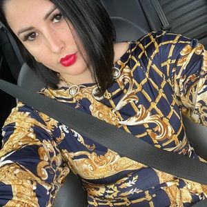 Meet your Posher, Linay